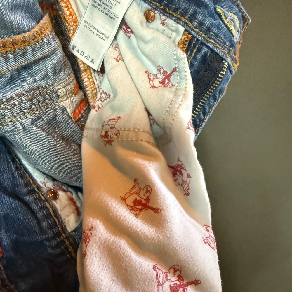 Stylish Blue True Religion Jeans for Men - Picture 7 of 8